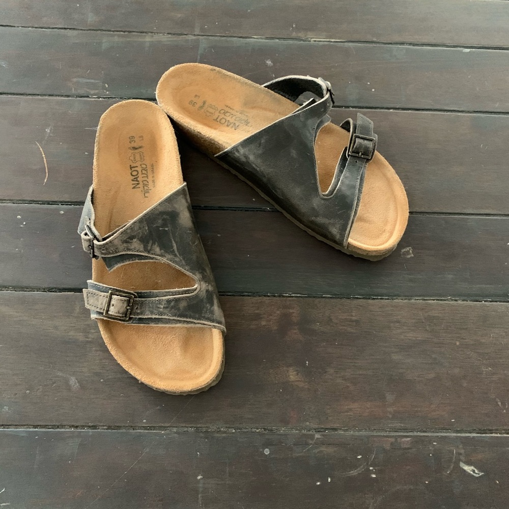 Noat Sandals